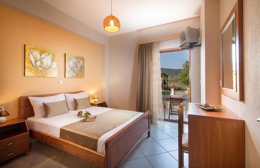 Rodon Garden Apartment Sarti Ngoại thất bức ảnh