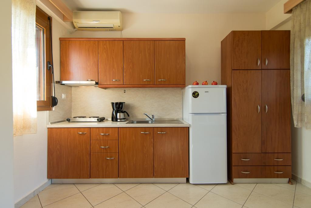 Rodon Garden Apartment Sarti Ngoại thất bức ảnh